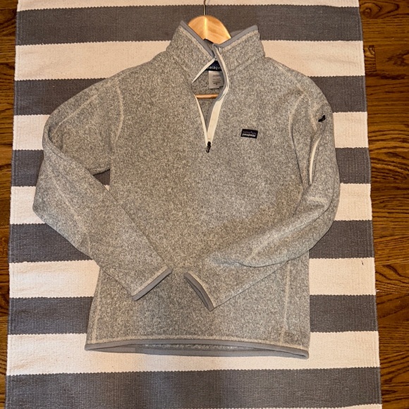 Patagonia Tops - Patagonia Better Sweater quarter zip birch white size small